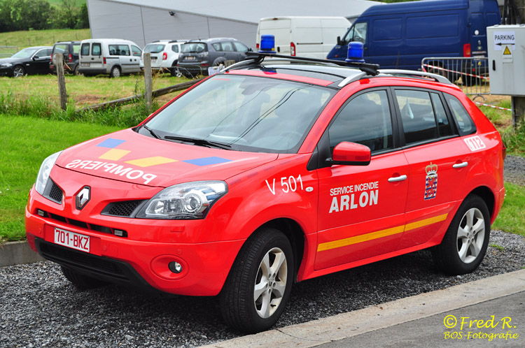 Arlon - Voiture Officier -